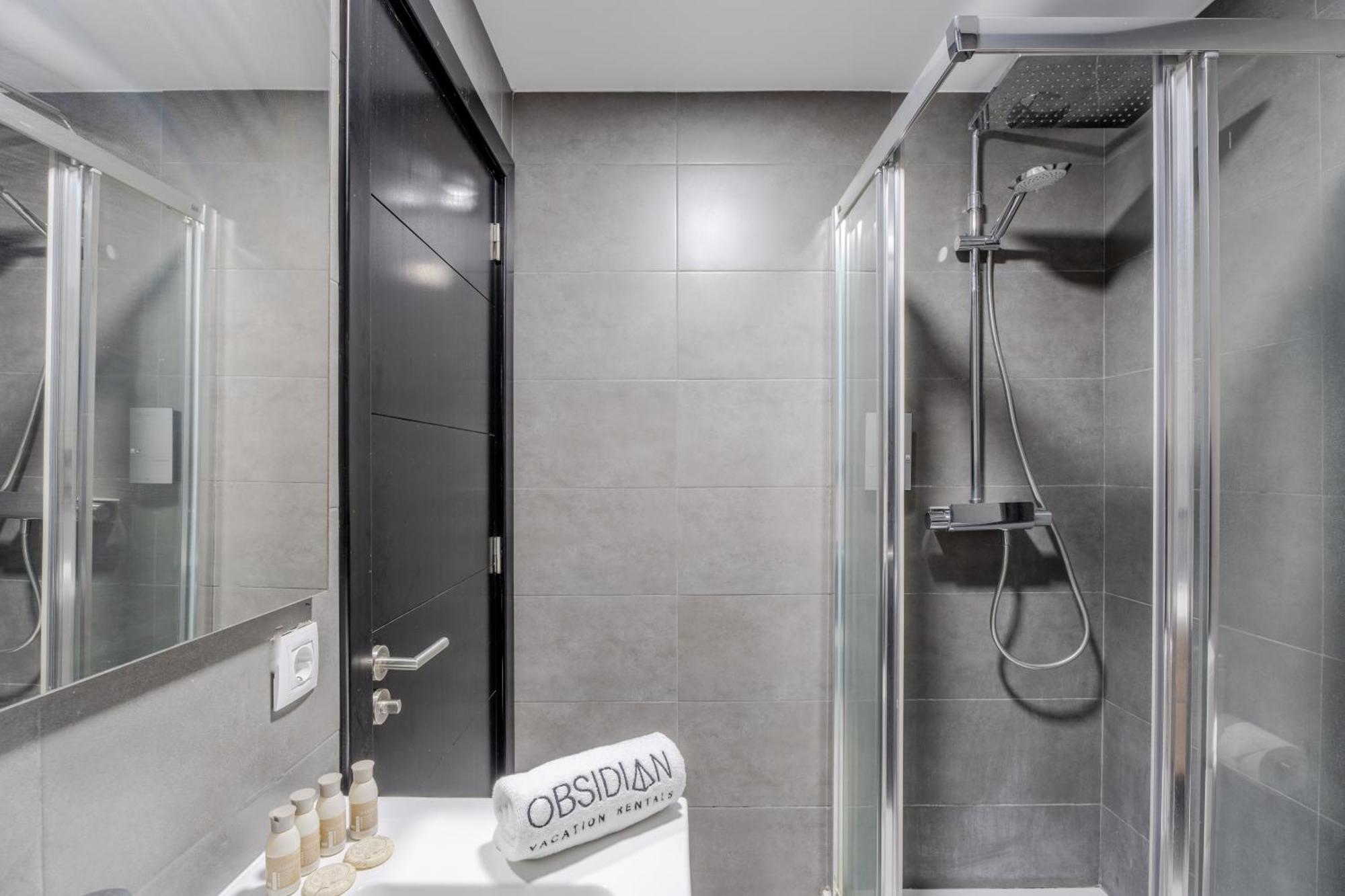Obsidian Ocean Blue Radazul Apartment Ngoại thất bức ảnh