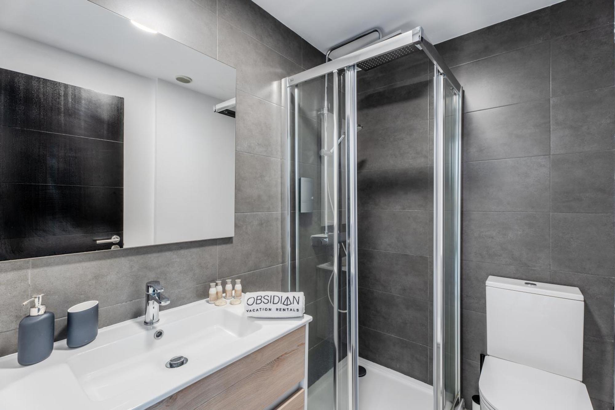 Obsidian Ocean Blue Radazul Apartment Ngoại thất bức ảnh